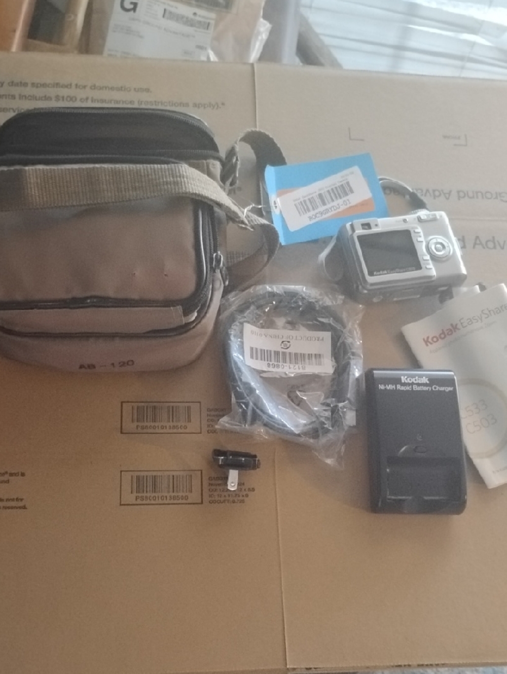 Kodak Compact Easy Share Digital Camera Bundle in Tan and Black